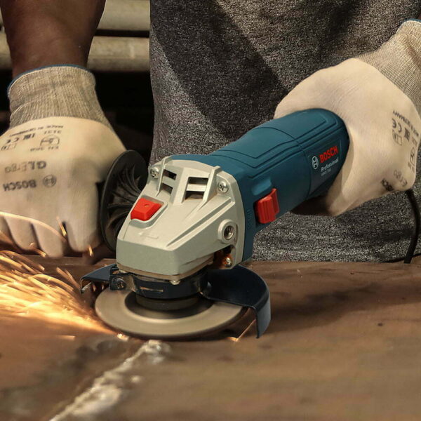 Esmeril Angular Bosch GWS 700