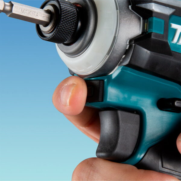 Atornillador Impacto Makita 1/4'' 40V TD001GZ - Sin Baterías