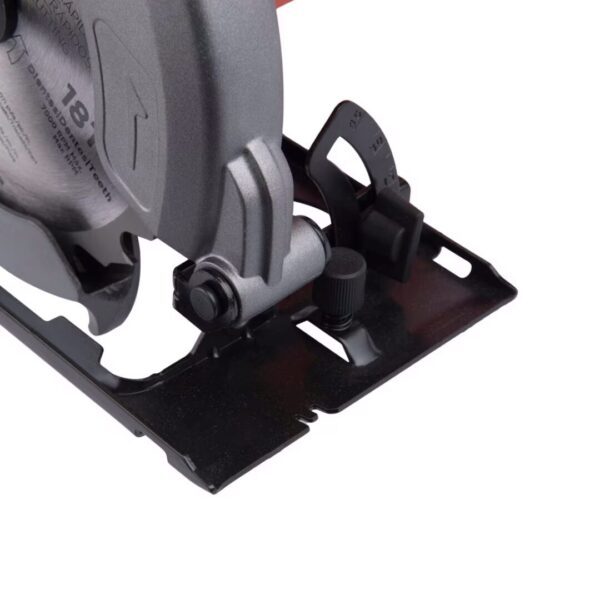 Sierra Circular Black&Decker 7 1/4 1400W CS1004