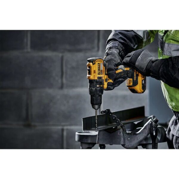Kit Taladro Atornillador Dewalt DCD7771D2 + Navaja Victorinox de Regalo