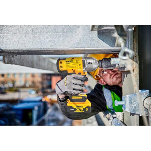 Kit Llave De Impacto 1/2 20v Brushless Dewalt Dcf900p2-b2